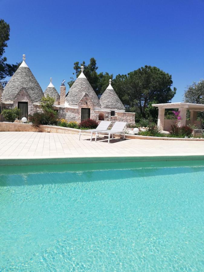 Trullo Bosco Libero Ostuni Vila Exterior foto