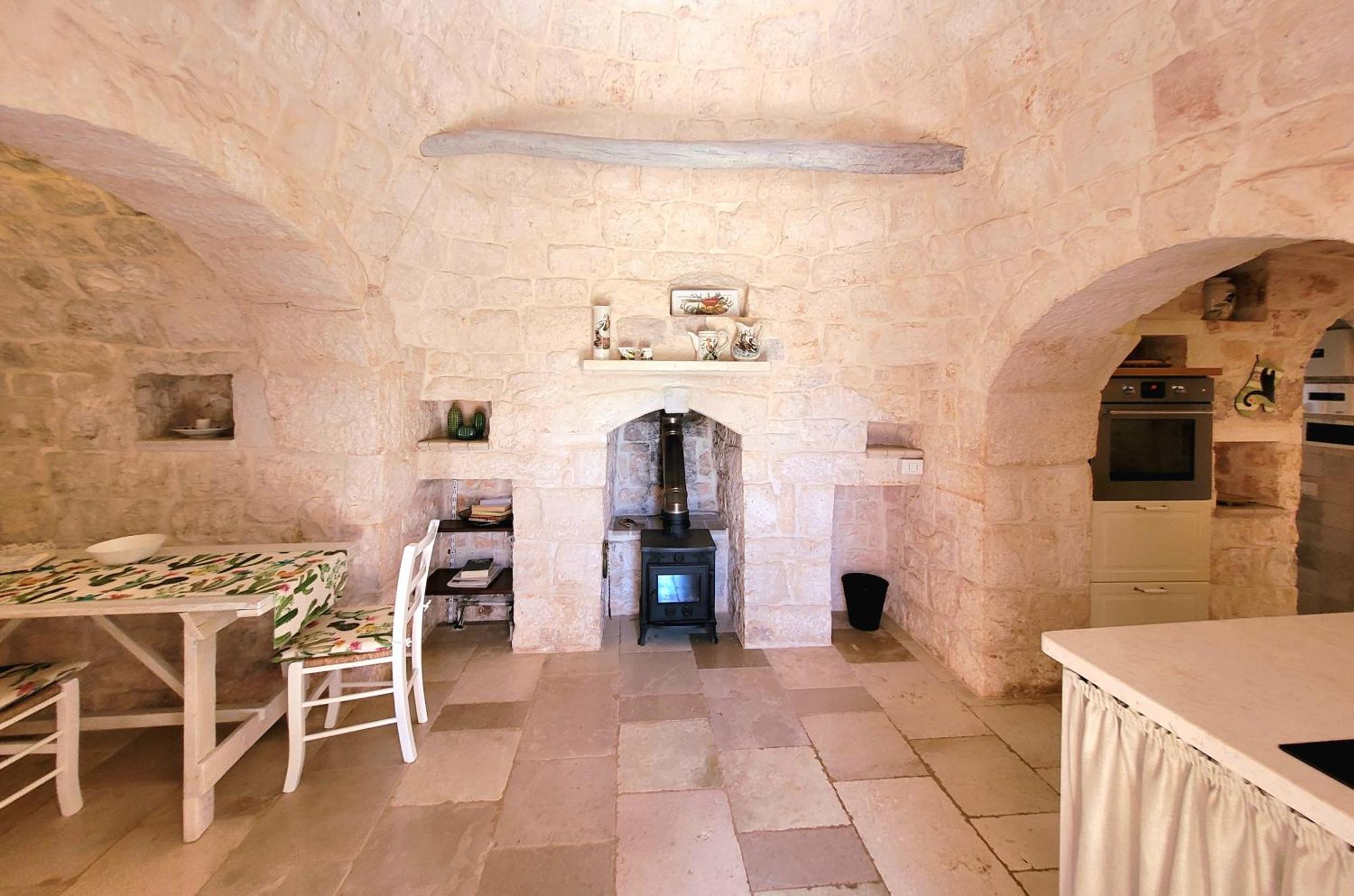 Trullo Bosco Libero Ostuni Vila Exterior foto